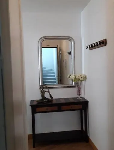 Superbe T3 Centre Avec Garage Ferme Apartment *