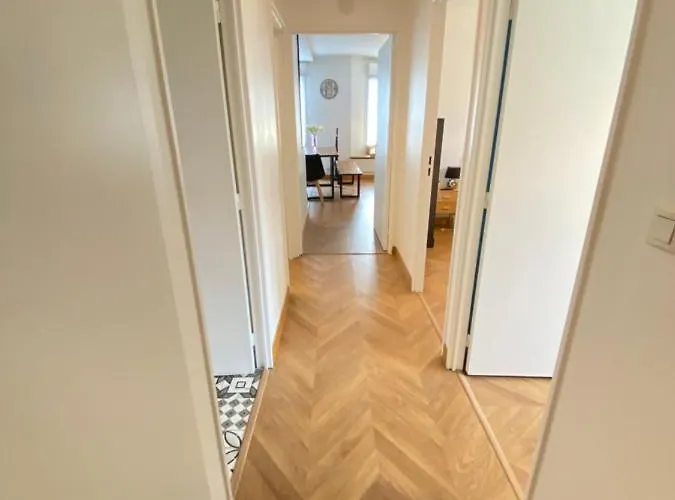 Superbe T3 Centre Avec Garage Ferme Apartment